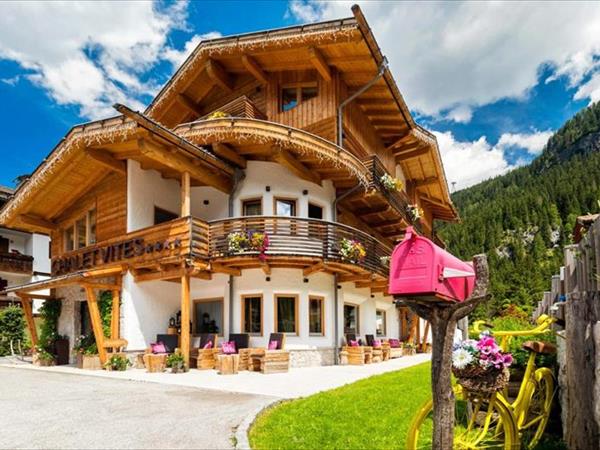 Chalet Vites Mountain Hotel a Canazei