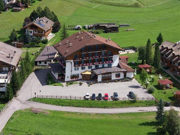 Park Hotel Mater Dei a Pozza di Fassa