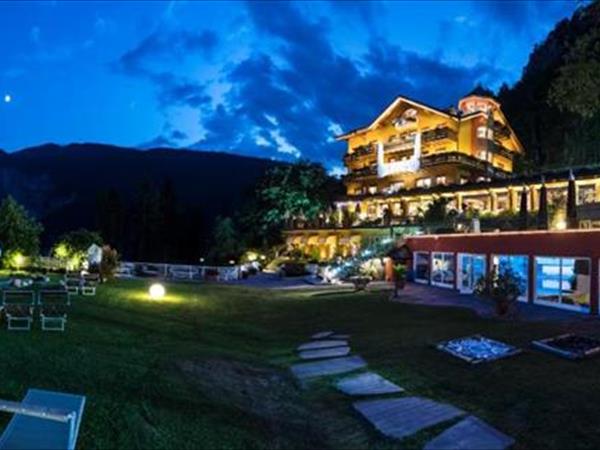 Alp Wellness Sport Hotel Panorama a Fai della Paganella