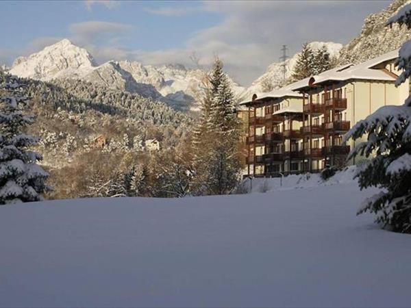 Hotel Arcobaleno a Fai della Paganella