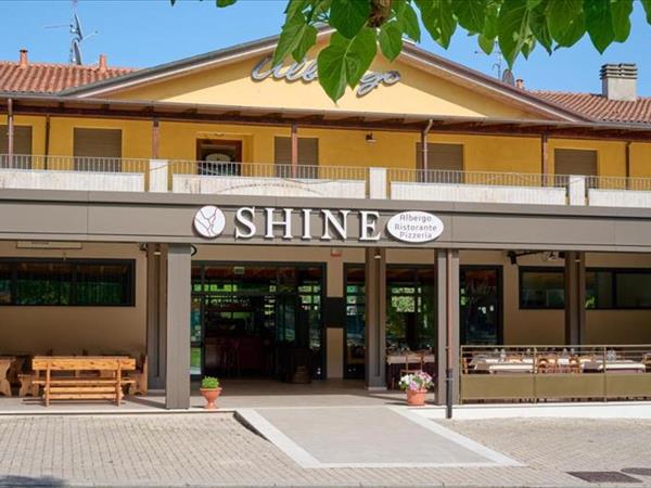 Albergo Shine a Acqualagna