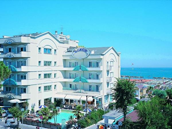 Luxor Cattolica Beach Hotel a Cattolica