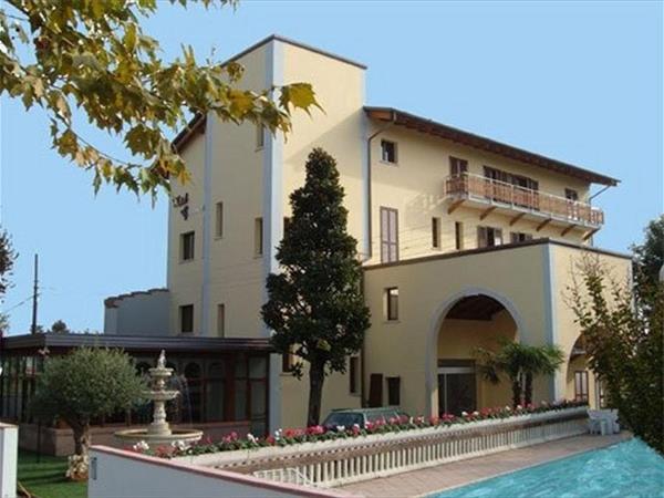 Hotel Magnolia a Comacchio