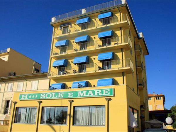 Hotel Sole E Mare a Camaiore