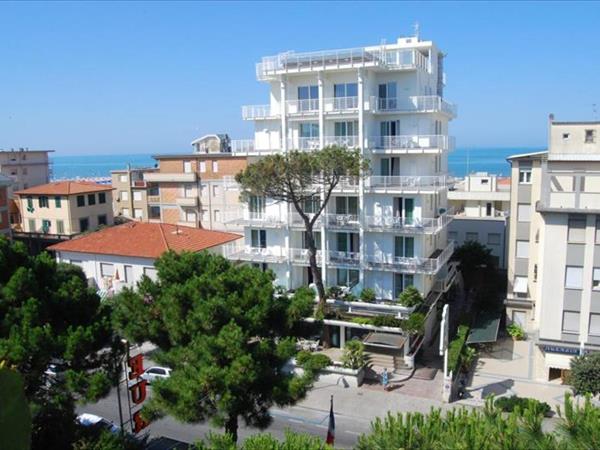 Hotel Bracciotti a Camaiore