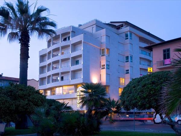 Hotel Sina Astor a Viareggio