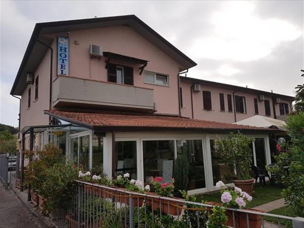 Hotel Patrizia a Massa