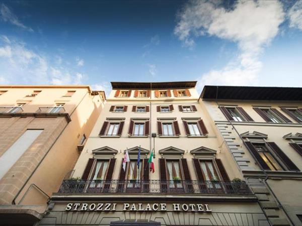 Strozzi Palace Hotel a Firenze