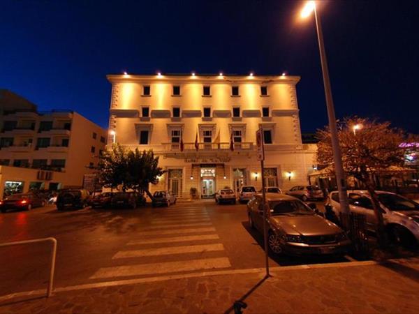 Hotel De La Ville a Civitavecchia