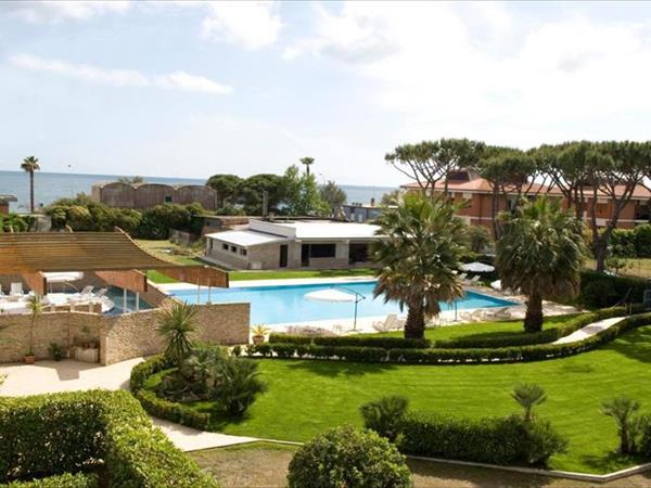 Albergo Mediterraneo a Terracina