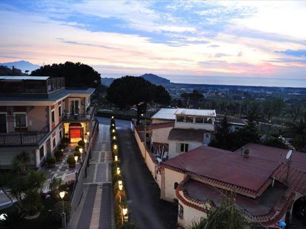 Hotel Le Pinede Vistamare a Pozzuoli