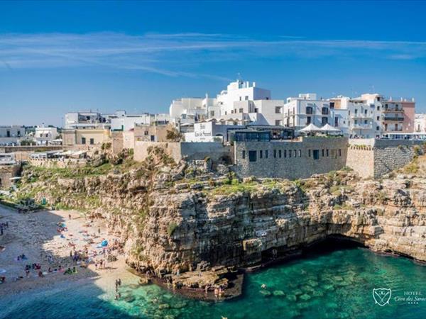 Covo dei Saraceni a Polignano a Mare