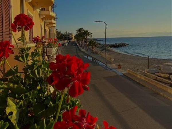 Hotel La Lampara a Reggio Calabria