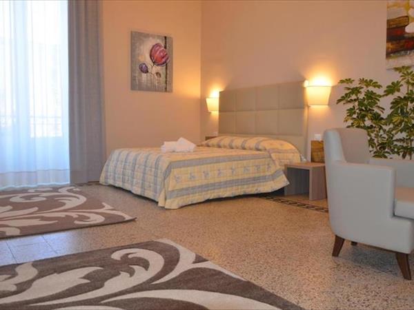 Moonlight Hotel&Suites a Catania