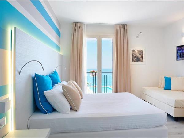 Marina di Petrolo Hotel & SPA a Castellammare del Golfo