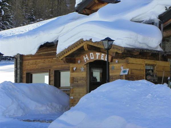 Hotel Les Granges a La Thuile