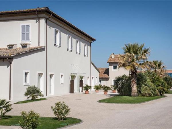 Hotel & Resort Le Colombare a Foligno