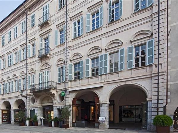 Hotel Palazzo Lovera a Cuneo