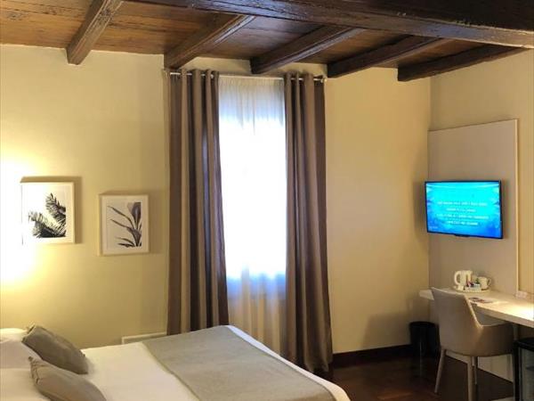 Hotel Boutique Antiche Mura a Saluzzo