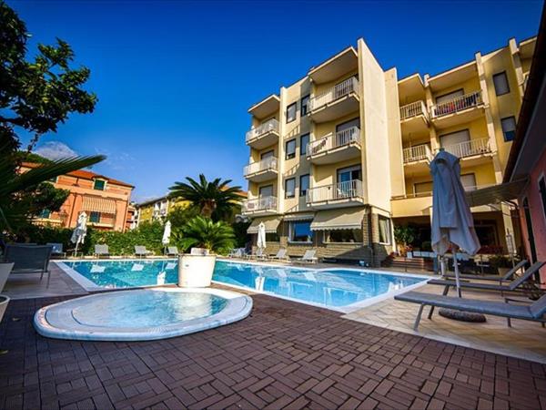 Hotel Splendid a Diano Marina