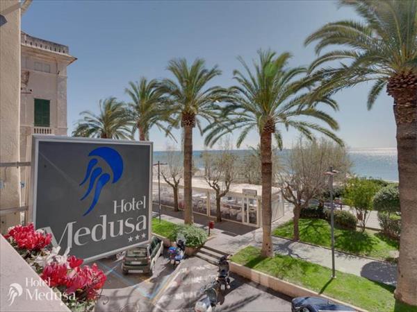 Hotel Medusa a Finale Ligure