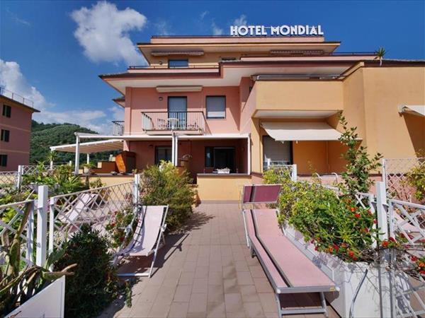 Hotel Residence Mondial a Moneglia