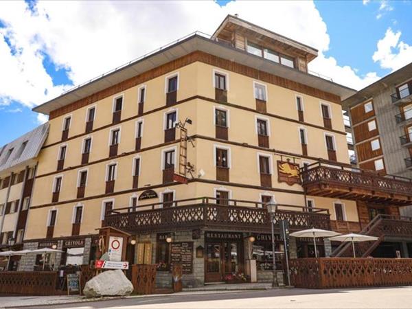 Art Hotel Grivola a Valtournenche