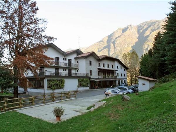 Albergo Il Castellino a Darfo Boario Terme