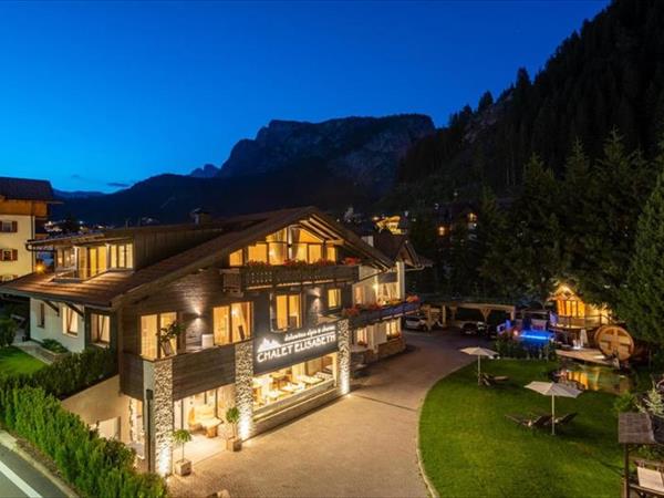 Chalet Elisabeth dolomites alpin & charme a Selva di Val Gardena