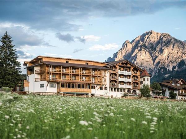 Hotel Mareo Dolomites a Marebbe