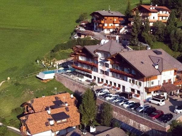 Hotel Interski a Santa Cristina in Val Gardena