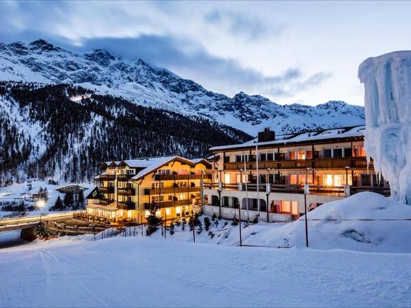 Paradies Pure Mountain Resort a Stelvio