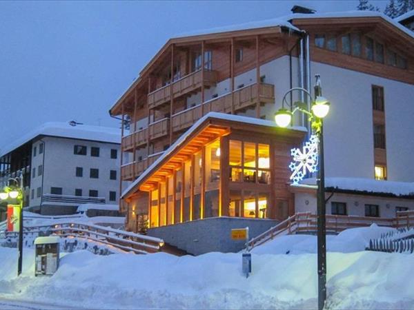 Hotel Garnì Caminetto a Pinzolo