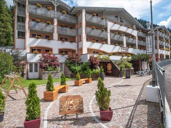 Hotel Resort Al Sole a Canazei