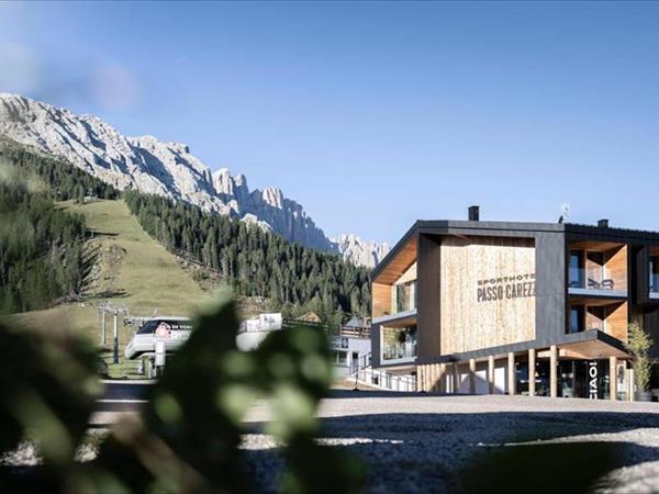 Sport Hotel Passo Carezza a Vigo di Fassa