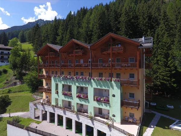 Hotel Stella Montis a Campitello di Fassa