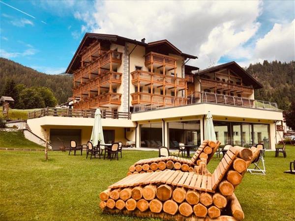 Wellness Hotel Dolomia a Soraga